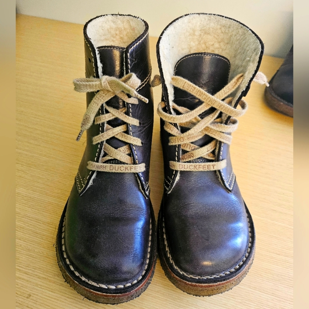 Danish Duckfeet Wool Lined Boots Size 41, Style Odense